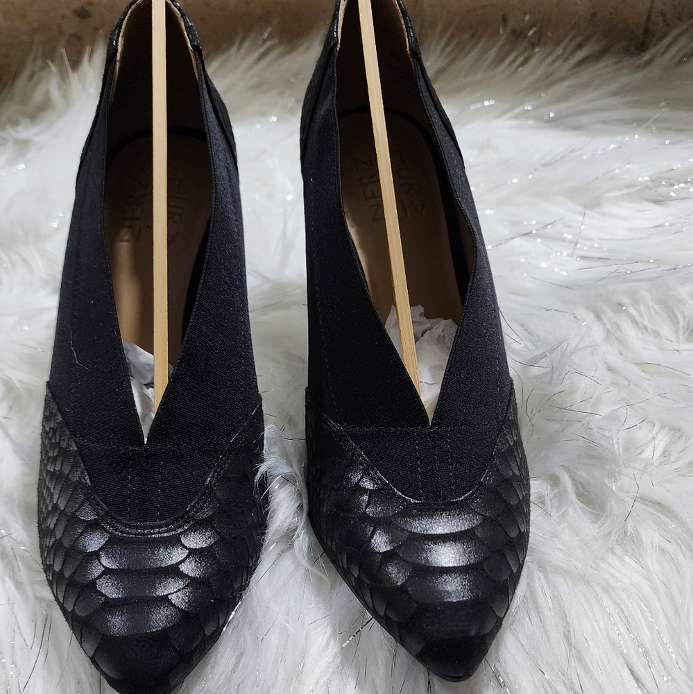 Naturalizer Nicole Black Snake